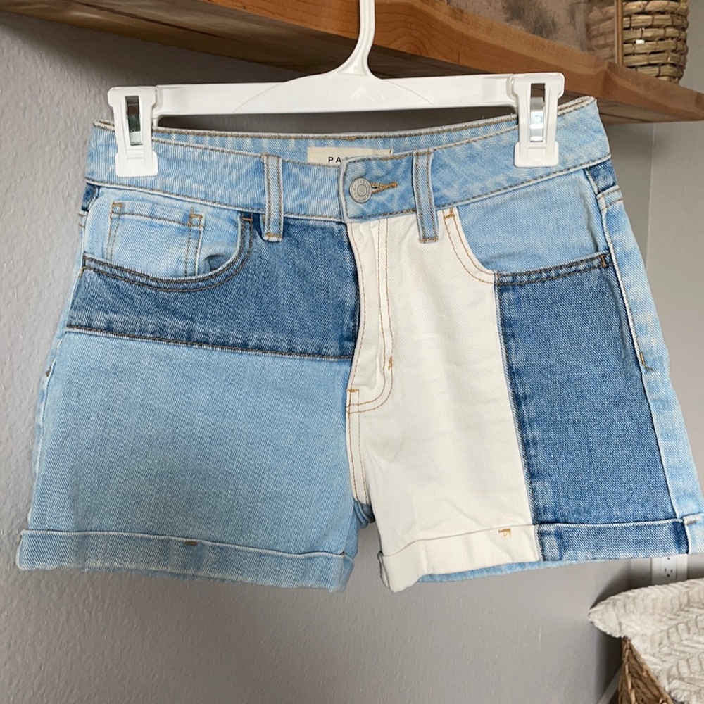 Pacsun mom short size 24